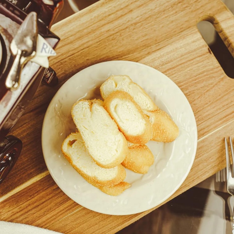 Yogurt Flavored Fried Bread - 1 Piece [Product Expiry Date Format: Day/Month/Year]