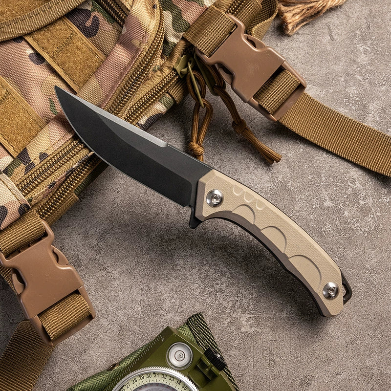 D2 steel outdoor knife handle and blade detail
