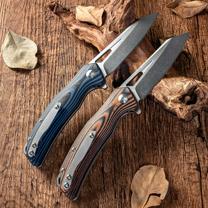 Damascus VG10 folding knife handle and blade detail